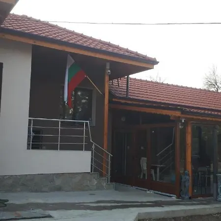 Vendégház квартири централ Dolna Mitropoliya